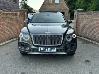 Used Bentley Bentayga 435 HP (319 kW) 2017 Grey SUV