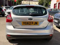 Used Ford Focus Titanium 105 HP (77 kW) 2012 Silver Hatchback