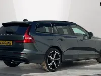 Usado Volvo V60 Plus 197 CV (144 kW) 2026 Verde Familiar