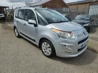 Used Citroën C3 Picasso Exclusive 2015 Silver MPV