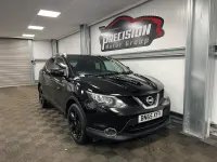 Used Nissan Qashqai N-TEC 110 HP (80 kW) 2015 Black SUV