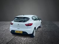 Used Renault Clio IV Expression+ 75 HP (55 kW) 2013 White Hatchback