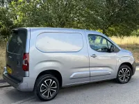 Used Citroën Berlingo Start 100 HP (73 kW) 2019 Grey MPV