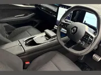 Used Renault Austral Techno Esprit Alpine 200 HP (147 kW) 2023 Artic white  SUV