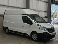 Used Renault Trafic Business 145 HP (106 kW) 2021 White MPV