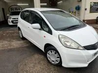 Begagnad Honda Jazz 99 HK (72 kW) 2012 Vit Halvkombi