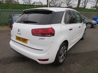 used Citroën C4 Picasso C4 Picasso 2016 1.6 BlueHDi Exclusive+ 5dr Polar White £0 Tax, ULEZ