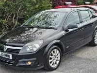 Usado Vauxhall Astra Design Edition 2006 Negro Utilitario