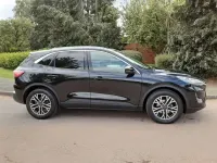 Usado Ford Kuga Titanium 190 CV (139 kW) 2022 Negro SUV