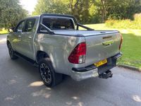 used Toyota HiLux INVINCIBLE 4WD D-4D DCB