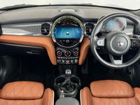 Used Mini Cooper Exclusive 134 HP (98 kW) 2021 Blue Hatchback