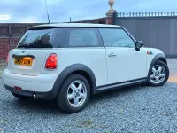 Used Mini ONE Hatch 95 HP (69 kW) 2007 White Hatchback
