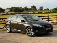 Used Ford Focus Zetec 125 HP (91 kW) 2013 Black Hatchback