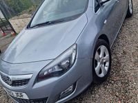 Second-hand Vauxhall Astra SRi 165 CP (121 kW) 2012 Argintiu Hatchback