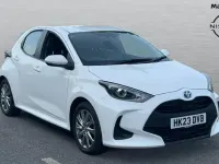 Used Toyota Yaris 116 HP (85 kW) 2023 White Hatchback