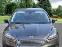 Used Ford Focus Zetec 125 HP (91 kW) 2016 Grey Hatchback
