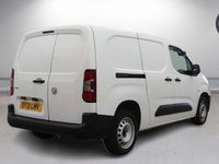 Used Vauxhall Combo Edition 100 HP (73 kW) 2021 White MPV