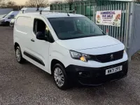 Second-hand Peugeot Partner 131 CP (96 kW) 2022 Alb Monovolum