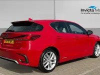 Used Lexus CT200h 134 HP (98 kW) 2020 Red Hatchback