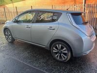 Used Nissan Leaf Tekna 80 kW (109 HP) 2015 Silver Hatchback