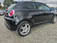 Begagnad Alfa Romeo MiTo 105 HK (77 kW) 2017 Svart Halvkombi