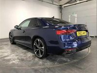 Begagnad Audi A5 Black Edition 147 HK (108 kW) 2023 Blå Sportkupé