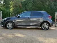 Used Kia Rio 89 HP (65 kW) 2017 Grey Hatchback