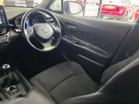 Used Toyota C-HR 116 HP (85 kW) 2018 Silver SUV
