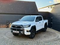 used Toyota HiLux 2.8 INVINCIBLE X 4WD D-4D DCB 202 BHP