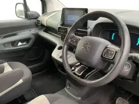 Usado Citroën e-Berlingo XTR 100 kW (136 HP) 2023 Carrinha