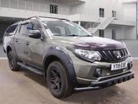 Used Mitsubishi L200 178 HP (130 kW) 2019 Green Pickup