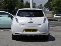 Used Nissan Leaf Tekna 80 kW (109 HP) 2017 White Hatchback