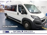 Used Peugeot Boxer 130 HP (95 kW) 2015 White Van