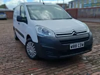 Used Citroën Berlingo 75 HP (55 kW) 2017 White MPV