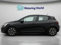 Gebraucht Renault Clio V Evolution 145 PS (106 kW) 2023 Schwarz Kleinwagen