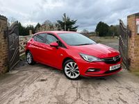 Second-hand Vauxhall Astra Design Edition 2018 Roșu Hatchback