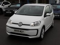 Used VW up! move up! 60 HP (44 kW) 2019 White Hatchback