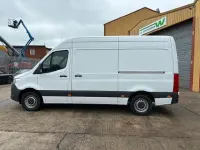 Used Mercedes Sprinter Progressive 148 HP (108 kW) 2022 White Van