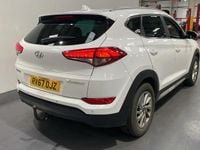 Used Hyundai Tucson Premium 116 HP (85 kW) 2017 White SUV