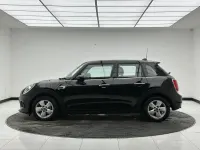 Second-hand Mini Cooper Classic 136 CP (100 kW) 2020 Negru Hatchback