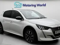 Used Peugeot 208 GT 102 HP (75 kW) 2022 White Hatchback