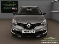Used Renault Captur Dynamique 90 HP (66 kW) 2018 Grey SUV