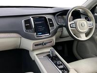 Begagnad Volvo XC90 Core 299 HK (219 kW) 2022 Svart SUV