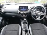Used Nissan Juke N-Connecta 114 HP (83 kW) 2023 Grey SUV