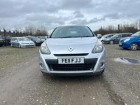Used Renault Clio II Expression 2011 Silver Hatchback