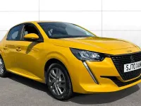 Used Peugeot 208 Active 102 HP (75 kW) 2020 Yellow Hatchback