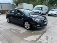 Used Vauxhall Astra SRi 2015 Black Hatchback