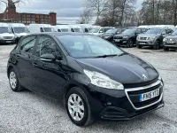 Used Peugeot 208 Access 68 HP (50 kW) 2015 Black Hatchback