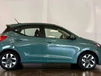 Used Hyundai i10 Advanced 2024 Green Hatchback