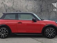 Used Mini Cooper Hatch 113 kW (154 HP) 2025 Red Hatchback